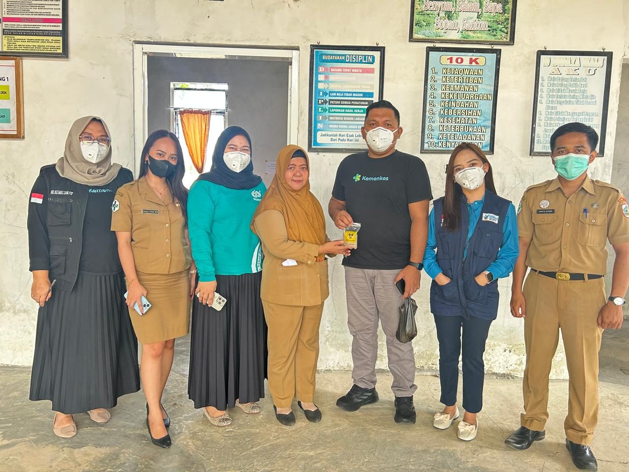 Pembagian Bubuk Abate