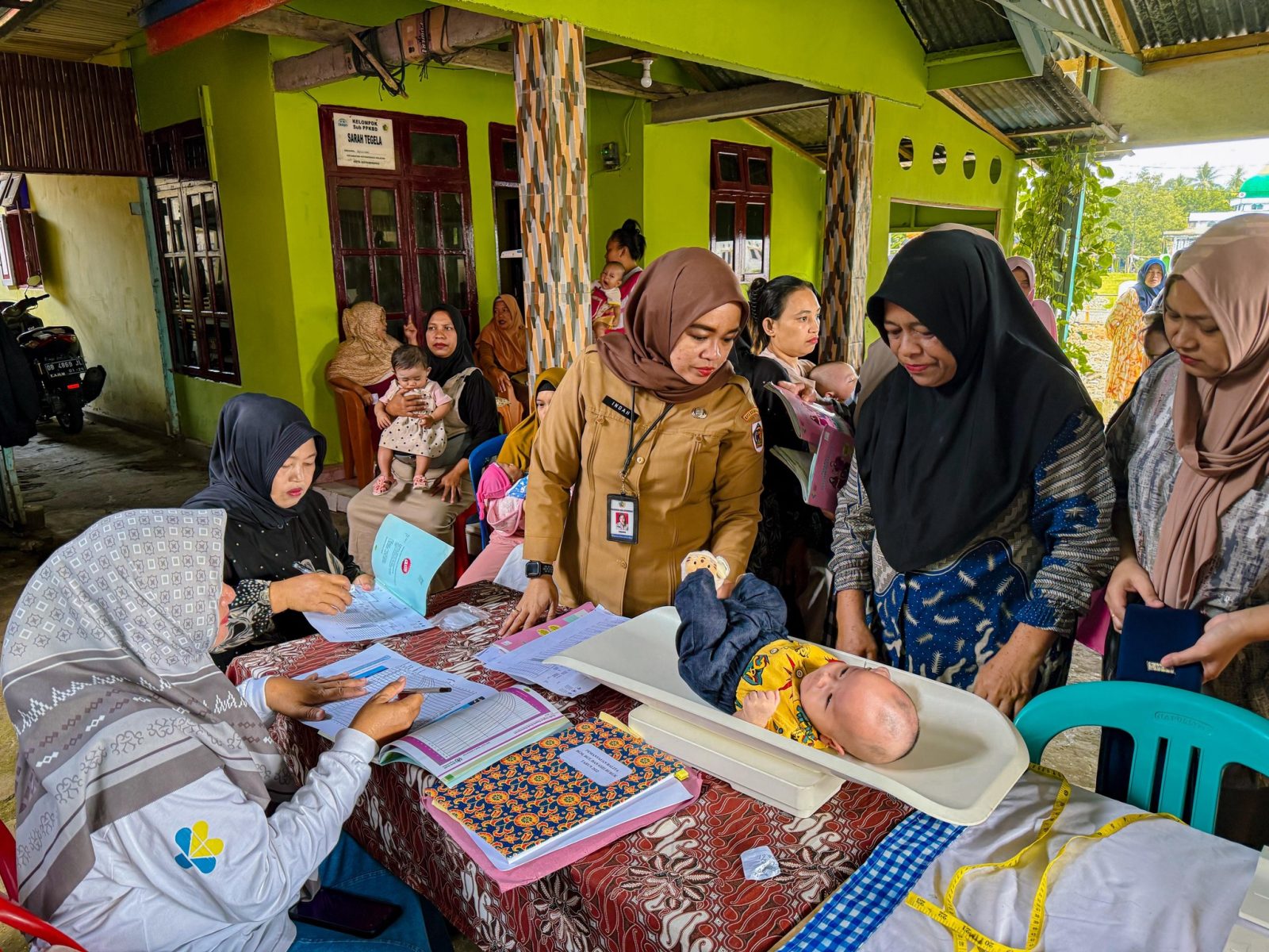 Supervisi KIA (Kesehatan Ibu dan Anak) dan Gizi, Konseling menyusui serta MP-ASI dini di Posyandu