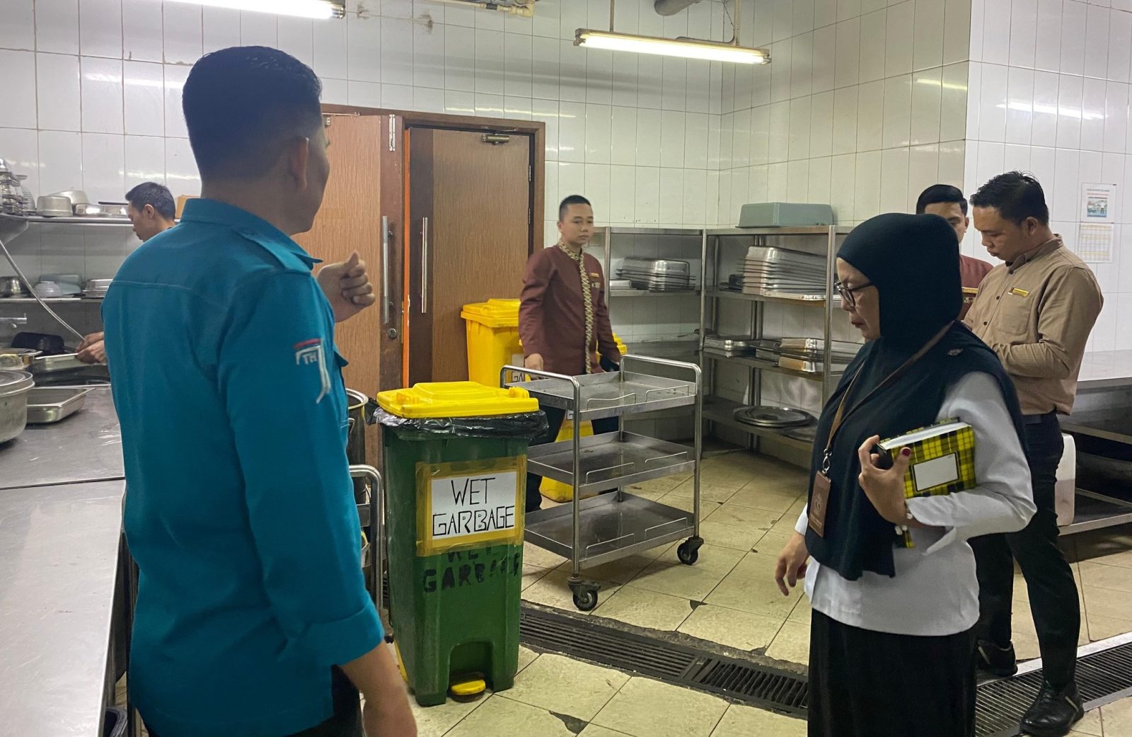 Inspeksi Kesehatan Lingkungan di Restourant Tuanggoy Hotel Sutan Raja Kotamobagu
