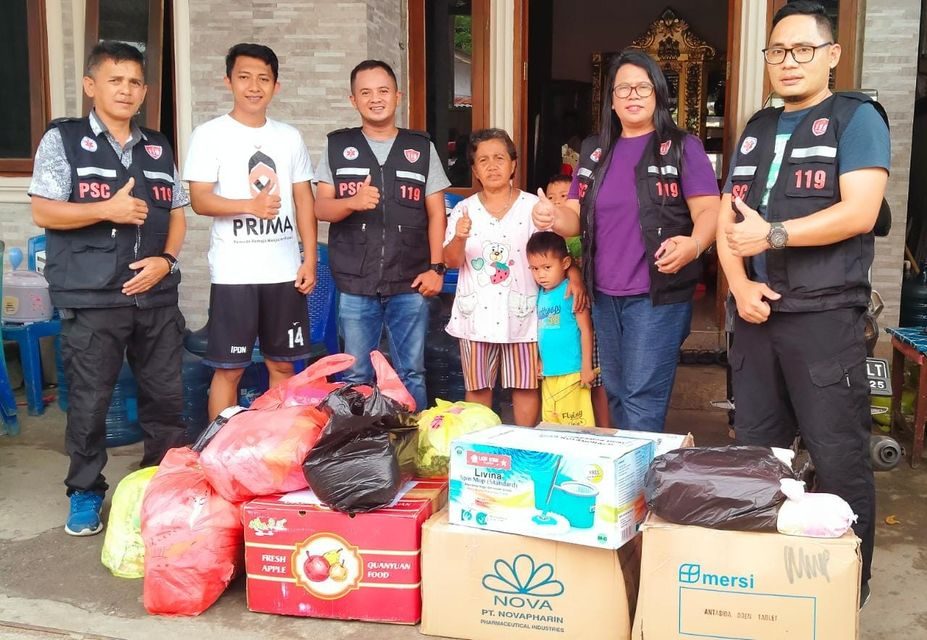 Ditribusi Bantuan Bencana di Manado