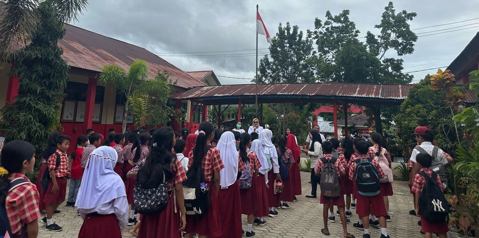 Kegiatan UKS di SDN 4 Bilalang