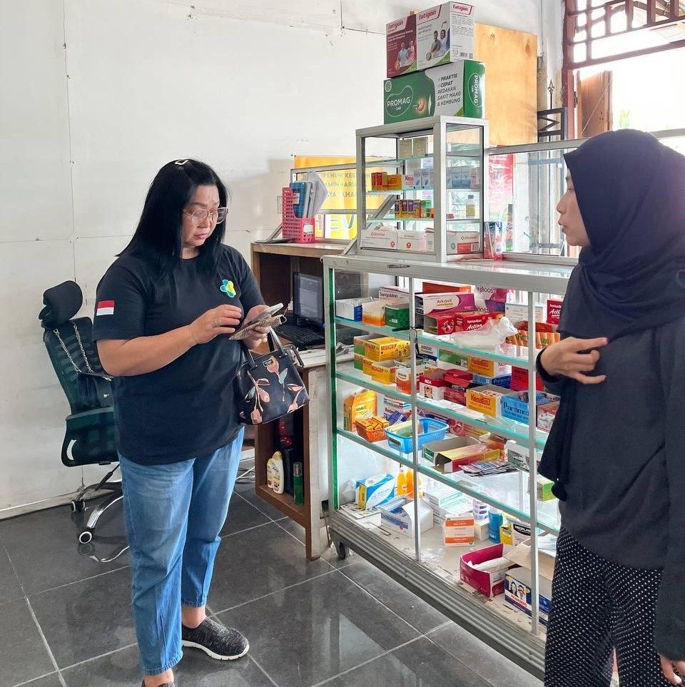 Pemeriksaan dan Pengawasan Toko Obat Oleh Dinas Kesehatan Kota Kotamobagu
