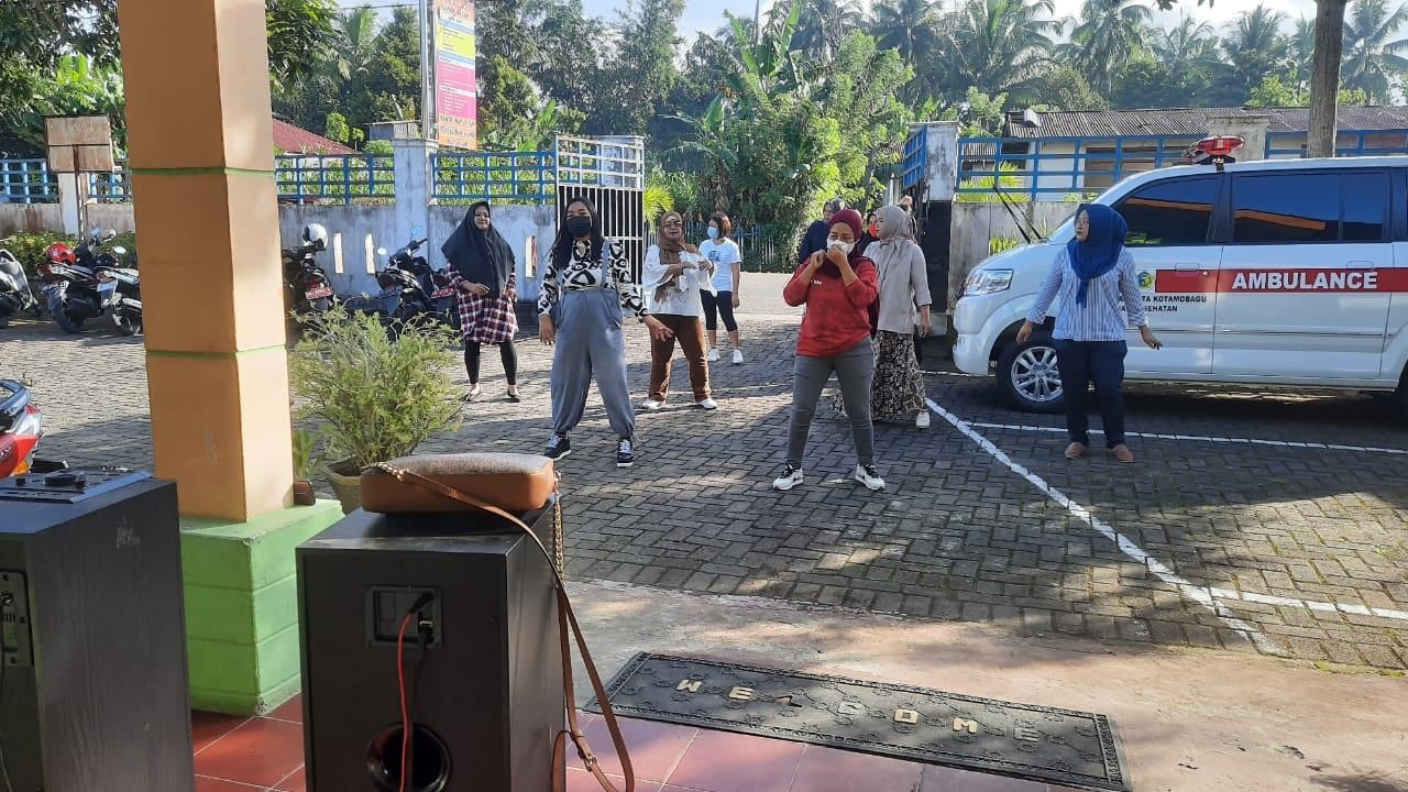 JUMAT GERMAS Hidup Sehat di Puskesmas Bilalang