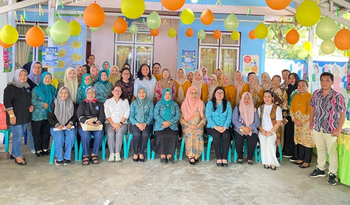 Penilaian Lomba Posyandu Berprestasi dan Kader Berprestasi Tingkat Provinsi Sulawesi Utara.