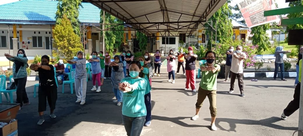 Jumat GERMAS Hidup Sehat di Puskesmas Gogagoman.