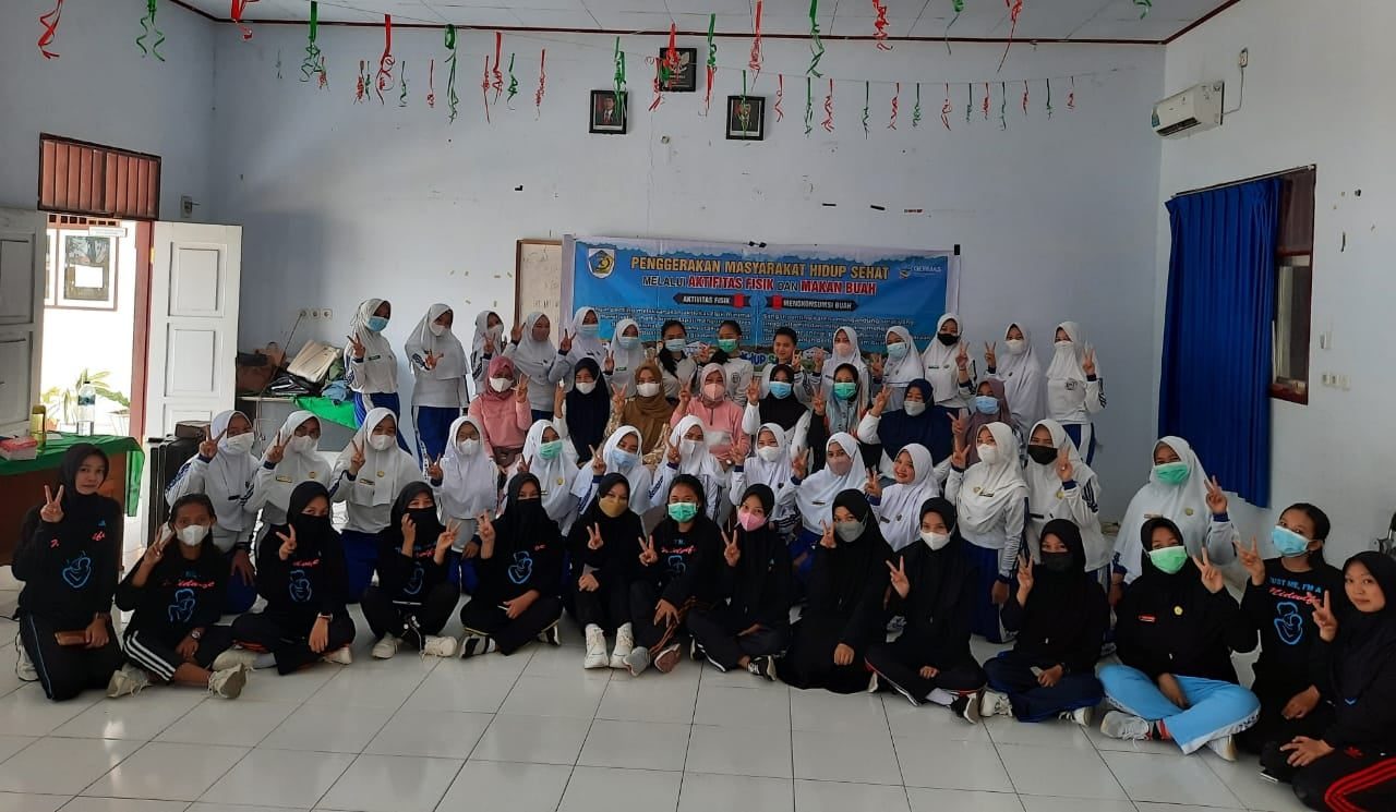 Penggerakan Masyarakat Hidup Sehat di Akbid Bunda Kotamobagu
