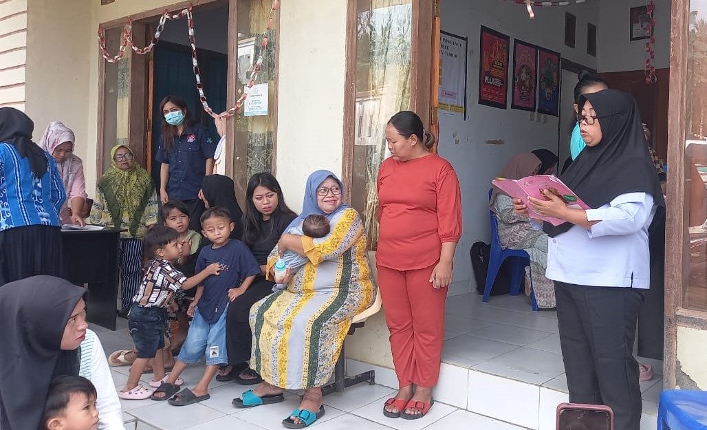 Edukasi PMT di Posyandu Bougenvile Pontodon Timur