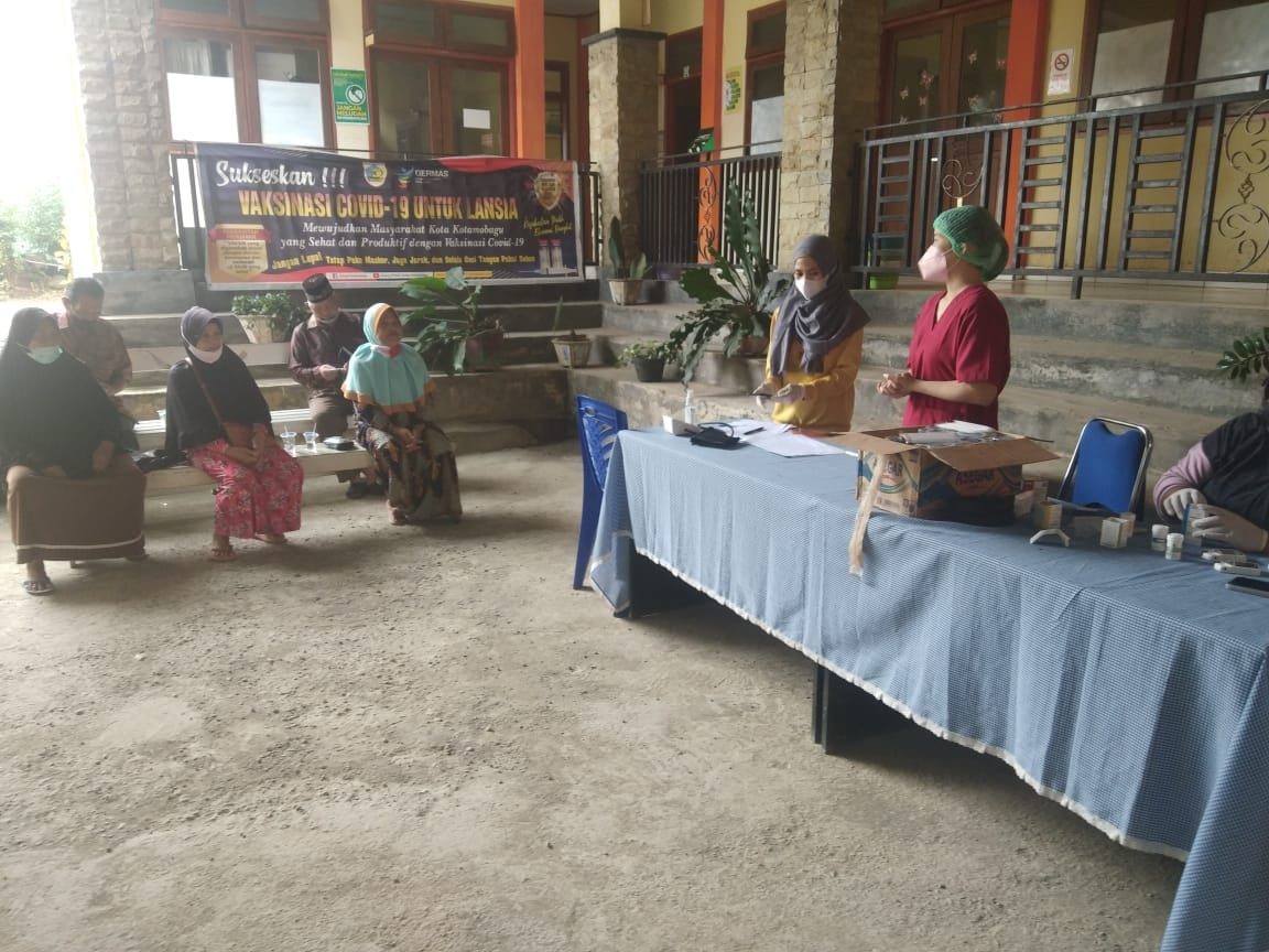 Pelayanan Kesehatan Kelompok PROLANIS di Puskesmas Bilalang 