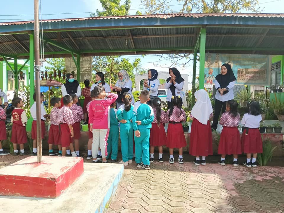 Usaha Kesehatan Sekolah (UKS) di SDN 3 Bilalang