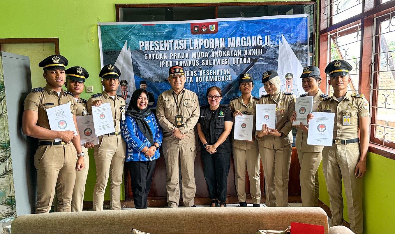 Presentasi Laporan Magang II IPDN Kampus Sulawesi Utara