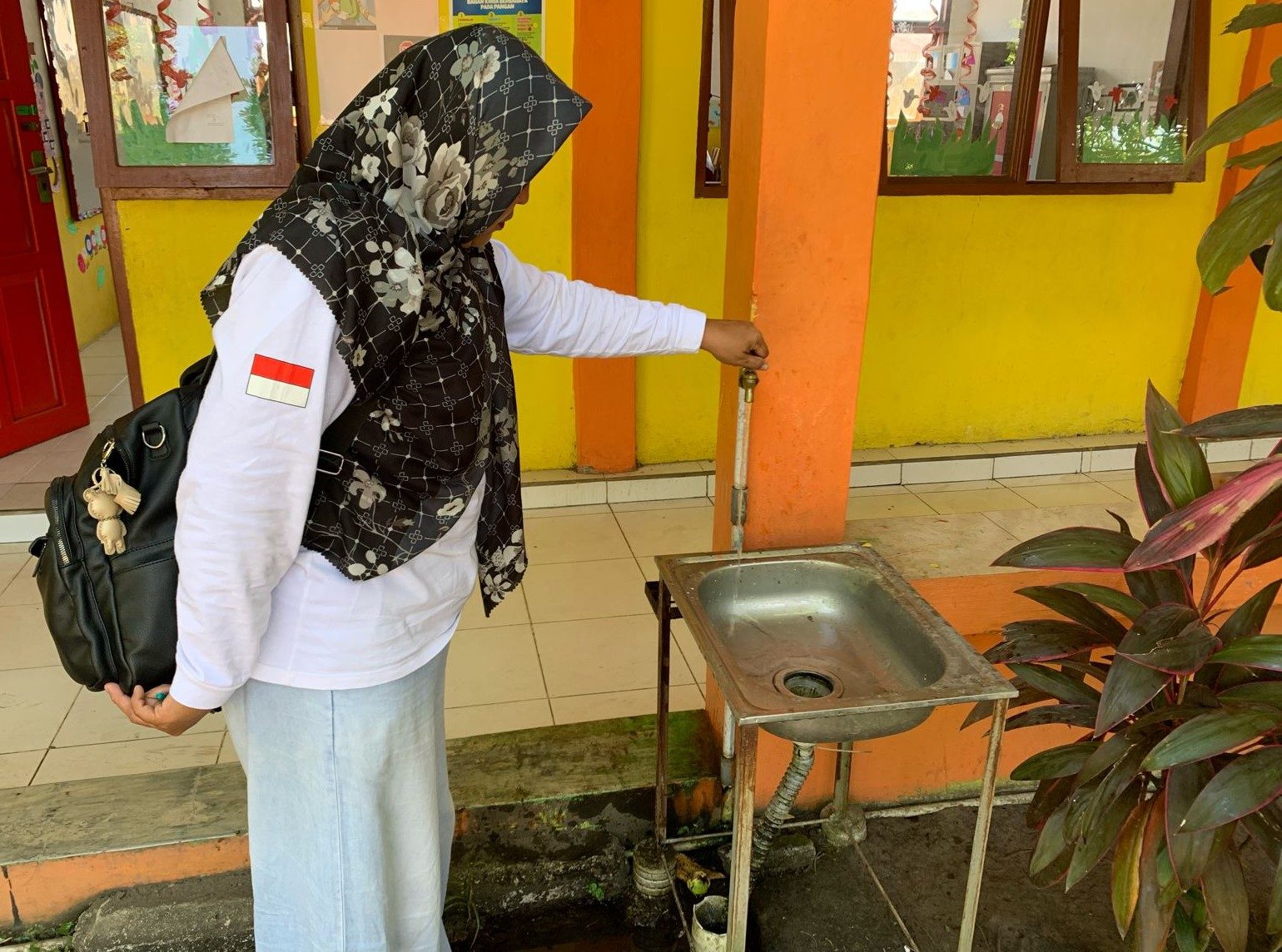 Inspeksi Kesehatan Lingkungan di SDN 1 Motoboi Kecil