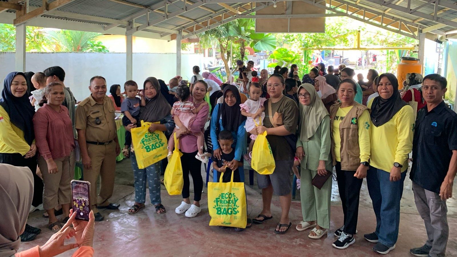 Pemberian Reward Bagi Bayi/Balita yang datang ke Posyandu