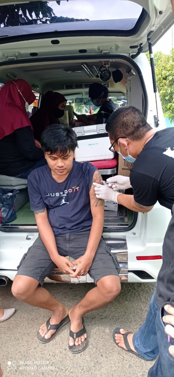 Vaksinasi Ketok Pintu di Kelurahan Biga
